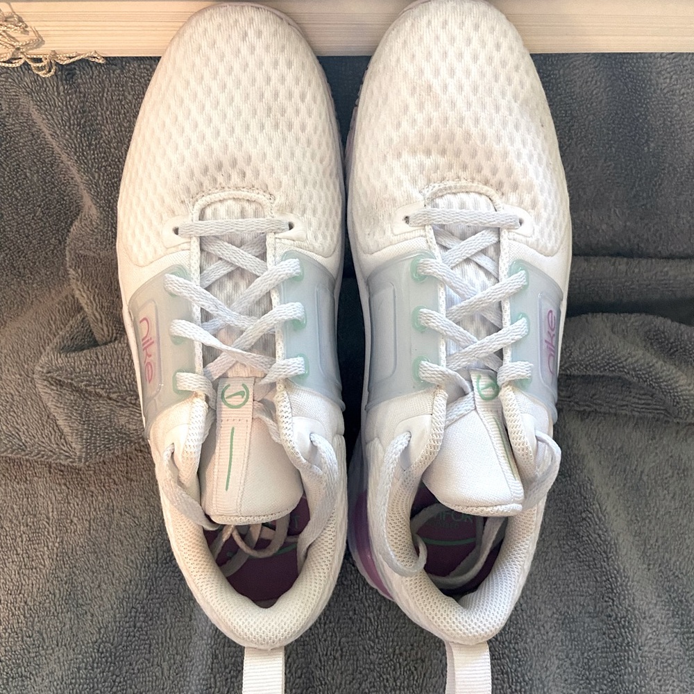 Nike Sneakers size 8